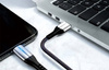 Lightning (iPhone) 1M | Verstärktes USB-Kabel mit LED-Licht und Aluminiumanschlüssen für das Telefon | UC-010