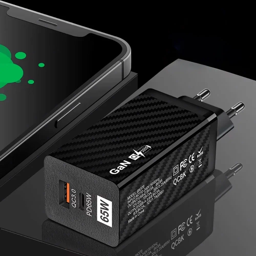 GaN | 65-W-Schnellladegerät mit USB- und USB-C PD 3.0-Anschlüssen 