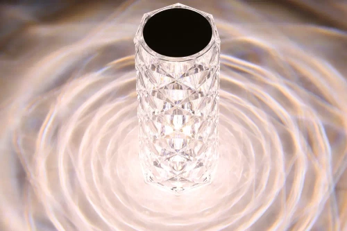 LED-Tischleuchte Kristalloptik | Rosenmuster, 3 Lichtfarben, Touchpanel, USB-C-Kabel, 2.000 mAh Akku | RPL-C03-W