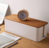 JB2389-S | Kabelmanagement Organizer Box mit Bambusdeckel inkl. | Kabelorganisation - Steckdosenleiste und Kabel verstecken für zu Hause und Büro | Größe S