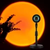 Stimmungsvolle LED-Projektorlampe, die den Sonnenuntergang imitiert, mit 7 farbigen Einsätzen