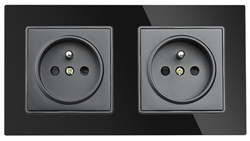 Doppelsteckdose mit Erdung F60 mit Rahmen | Schwarzes gehärtetes Glas | 230V | F60-SC80-2