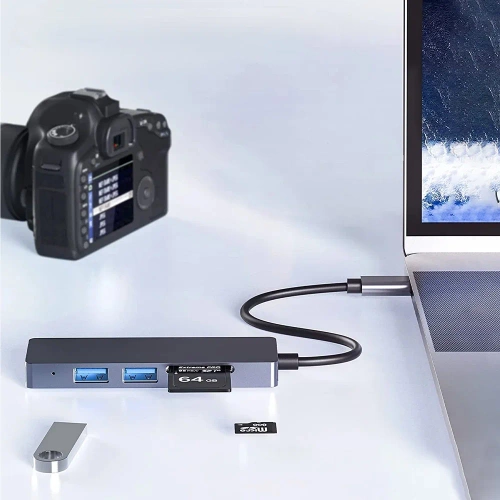 USB-C Hub mit 3x USB + SD + TF Kartenleser | Typ C 5-in-1 Adapter, Splitter | HUB