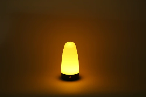 Berührungsempfindliche LED-Tischleuchte - warmweiß | Kabellose Nachtlampe | YG-D017-Gelb
