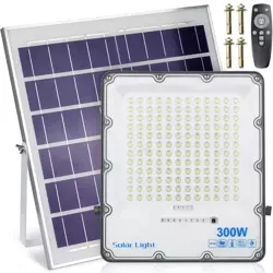 LED-Flutlicht Set | 300 W + Solarpanel 6 V/15 W mit Fernbedienung | 5.000 lm, 12.000 mAh, IP66