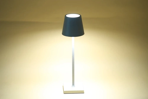 Tischlampe mit integriertem Akku | Berührungsempfindliche Nachttischlampe | HJA28-PINK-1