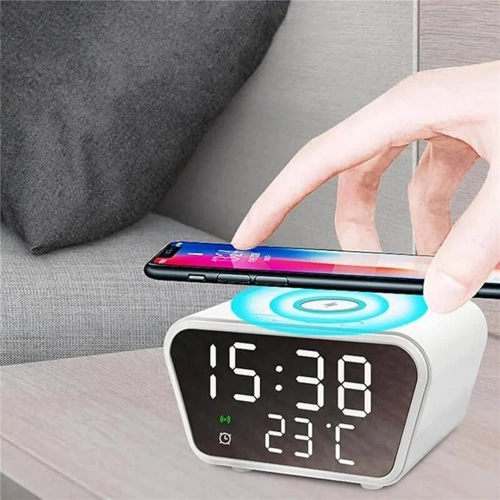 Smarter Wecker mit kabellosem Qi-Ladegerät 15 W | Wecker mit drei Alarmen | Uhr mit Temperaturanzeige | SZ01-15W-W