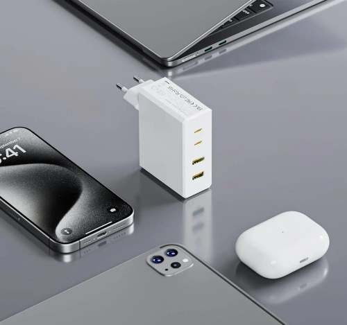 Ladegerät | 100 W mit USB 3.0- und USB-C-Anschlüssen | GAN