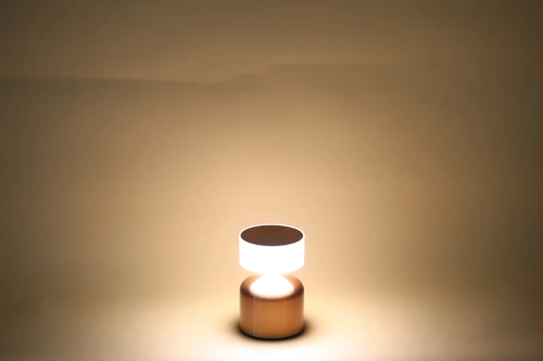 Tischlampe mit integriertem Akku | Nachtlicht mit drei Leuchtfarben | Stimmungsvolle Lampe für Hotel, Restaurant | HJA44-COPPER