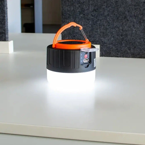 Solar Camping LED-Laterne, Reiselampe mit Powerbank-Funktion | 5 Beleuchtungsmodi, SOS, 2400mAh, bis zu 10 Stunden Betriebsdauer | HWL-004
