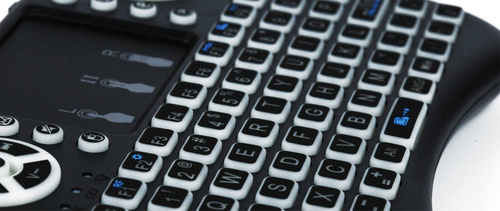 Wireless-Tastatur mit Touchpad-Beleuchtung | i8