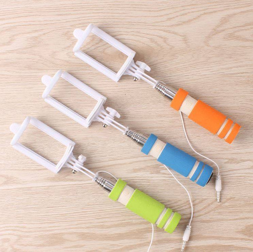 Selfie-Stick teleskopisch für Smartphone mit 3,5 mm Klinkenkabel zur Fernauslösung des Auslösers | Z-08