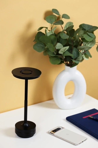 LED-Tischleuchte mit drei Lichtfarben | Nachttischlampe mit integriertem Akku | schwarz | HJA-25-BLACK