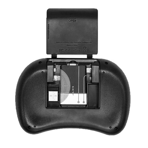 Kabellose Tastatur mit Hintergrundbeleuchtung und Touchpad | i8