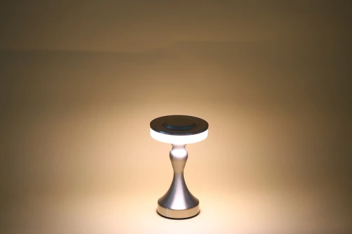 Tischlampe mit eingebautem Akku | Nachtlicht mit drei Leuchtfarben | Stimmungsvolle Lampe für Hotel, Restaurant | HJA14-A-SILVER