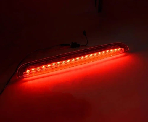 LED-Rückleuchte | Spezieller Gurt für AUDI A3 S3 RS3 2004-2013 | LY200-1 | Drittes Bremslicht
