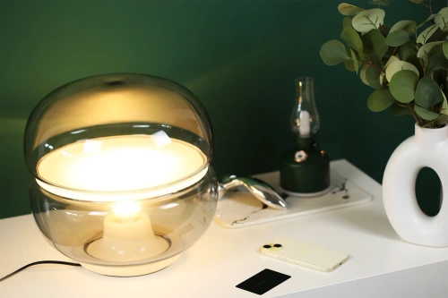Stilvolle Tischlampe | Moderne Nachtlampe | Glaslampe | BH-258-GREY