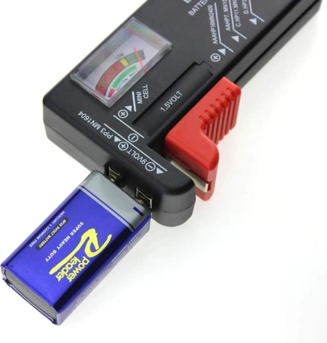Batterietester | Analoges Voltmeter | Universaltester für Batterien und Akkus | BT-168-BLACK