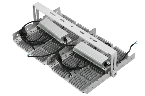 Professionelle 500W LED-Halogenlampe | Starkes Licht für Sporthallen, Fabriken, Zuhause | Aluminiumlampe | Strahler mit verstellbarem Griff | TMN-500W-SILVER