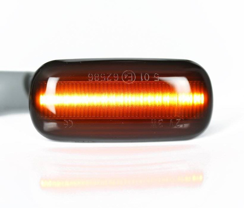 LED-Seitenblinker | rauchiger Lampenschirm | dynamisch | AUDI A3 und S3 8P, A4 und S4 und RS4 B6 B7 B8, A6 und S6 und RS6 C5 C6 | PL1812CB12-D