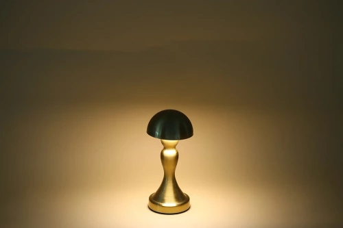 Tischlampe mit integriertem Akku | Nachtlicht mit drei Leuchtfarben | Stimmungsvolle Lampe für Hotel, Restaurant | HJA11-A-GOLD