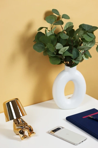 Moderne Tischlampe mit Touch-Bedienung | Nachtlicht mit eingebautem Akku | HJA23-L-GOLD