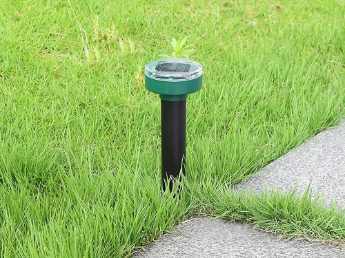 Marderschreck | Solar-Maulwurfschreck, Nagetiervertreiber | 4 Stück | schwarz | YQJ-1203-BLACK