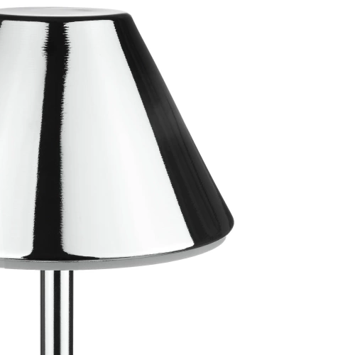 Kabellose Nachtlampe mit eingebautem 2000 mAh Akku | Moderne Tischlampe mit einstellbarer Leistung und Lichtfarbe | YG-D020-Silber