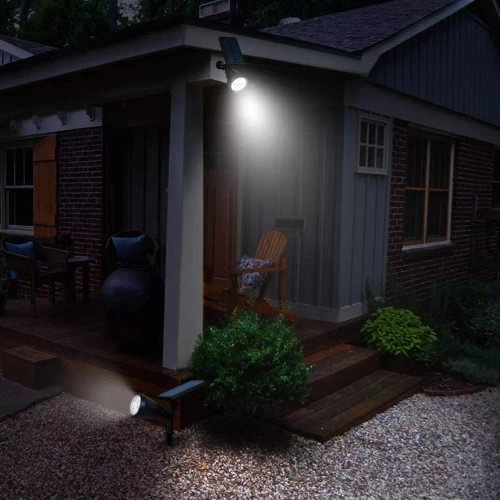 Solar-Gartenlampe LED mit Erdspieß | weiß, warmweißes Licht | Strahler SPOT | 250lm, 2200mAh, 4 LED | YNG-4LED