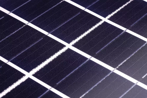 LED-Straßenleuchte solarbetrieben | 800 W, 8 Ah, IP65, 118 SMD5730 LEDs, großes Solarpanel 6 V/12 W, Fernbedienung | LDT-B118