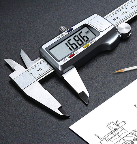 Elektronischer Schieblehre mit LCD-Display | 0 - 150 mm / 0 - 6 Zoll | LR44, Etui | digital, aus Metall | TR03
