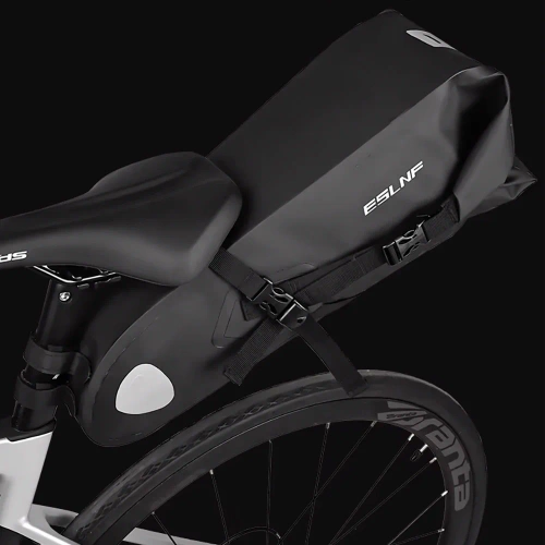 Fahrradtasche wasserdicht | 10 l | Bikepacking-Satteltasche mit Reflektoren | unter dem Sattel | BCB-004